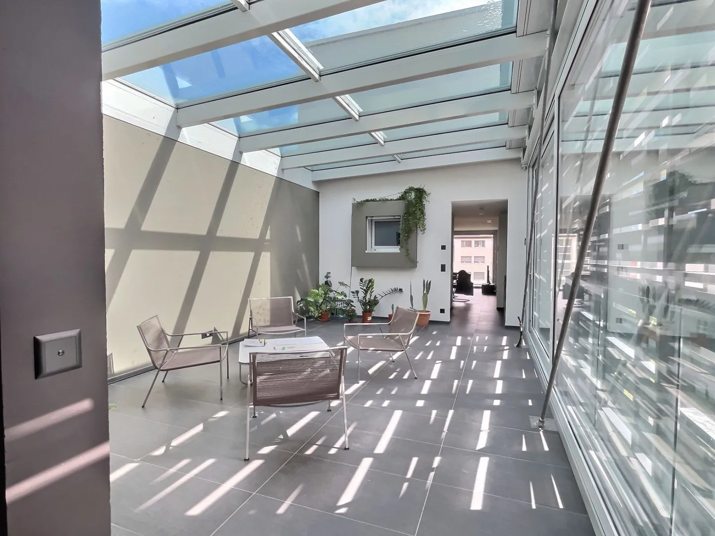 Duplex contemporaneo, atipico - 4.5 stanze - Foto 1 di 13