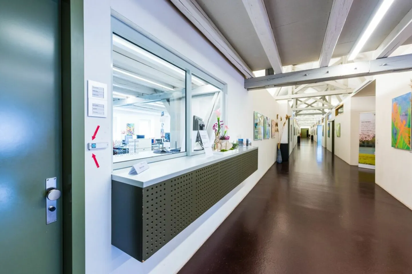 Commercial Space - Photo 4 of 5