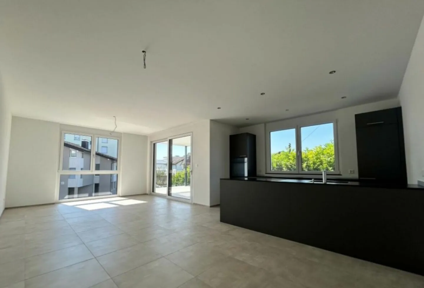 3.5 Zimmer-Wohnung - Foto 2 von 6