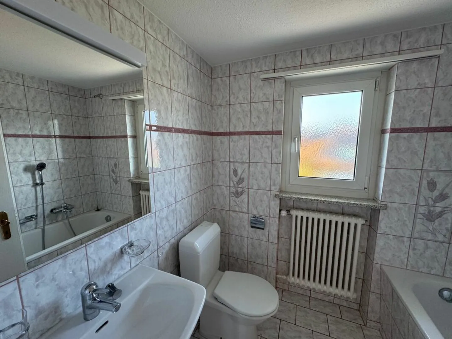 Maison jumelée de 5,5 pièces - Photo 6 sur 9