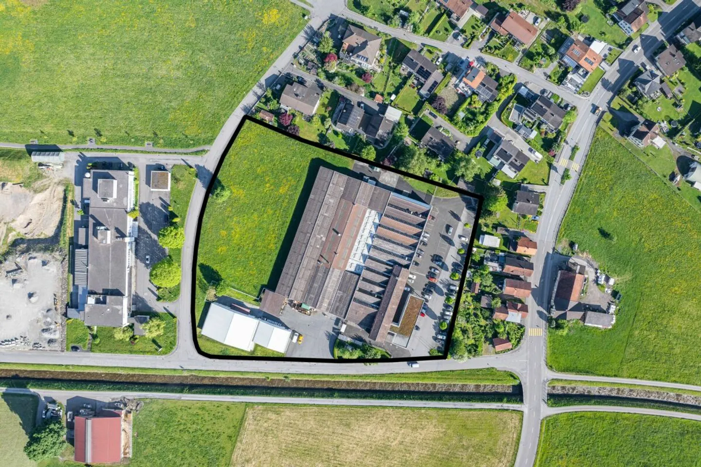 Immobile commerciale con riserva per costruzioni - Foto 7 di 7