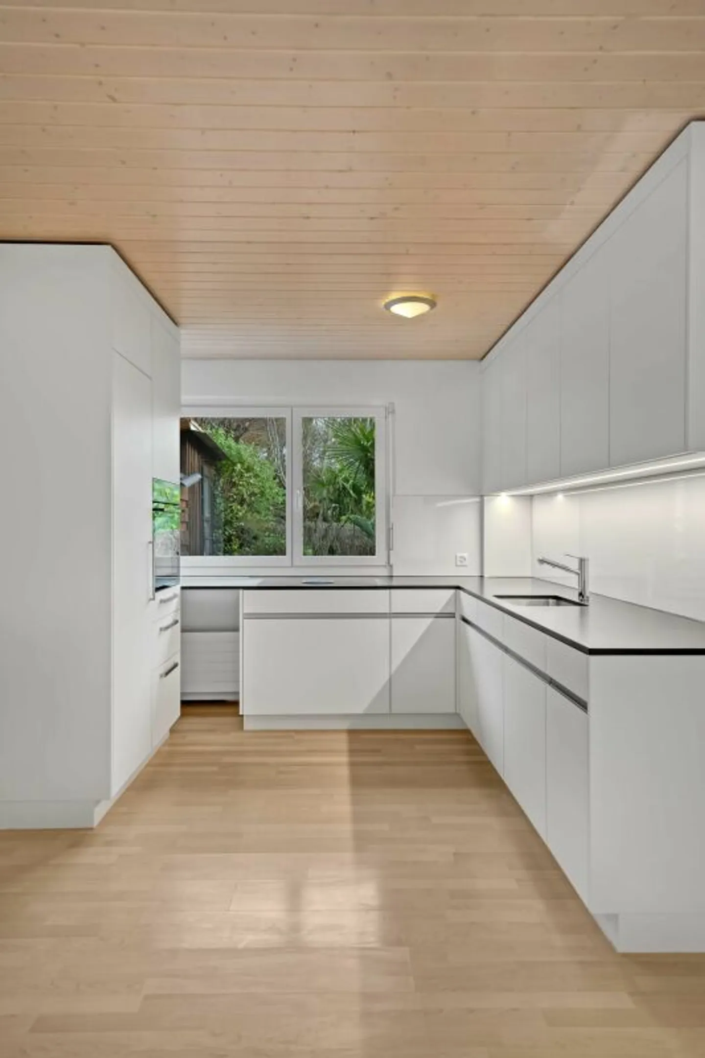 4.5-Room Single-Family House - Photo 8 of 13