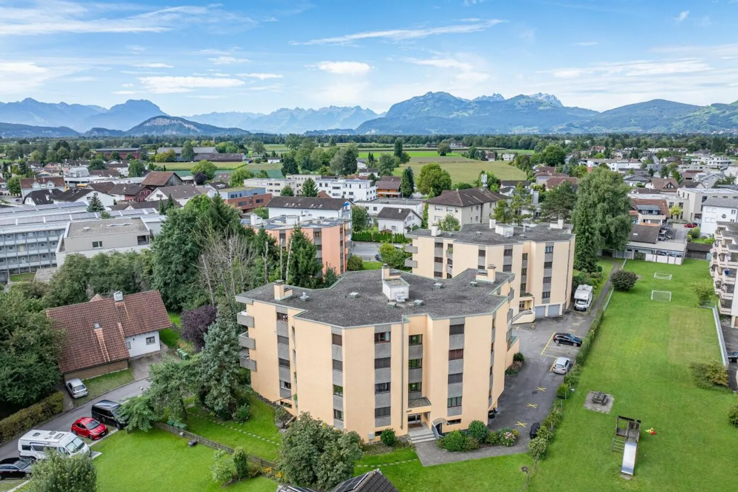 4.5-Zimmer-Gartenwohnung - Foto 1 di 9