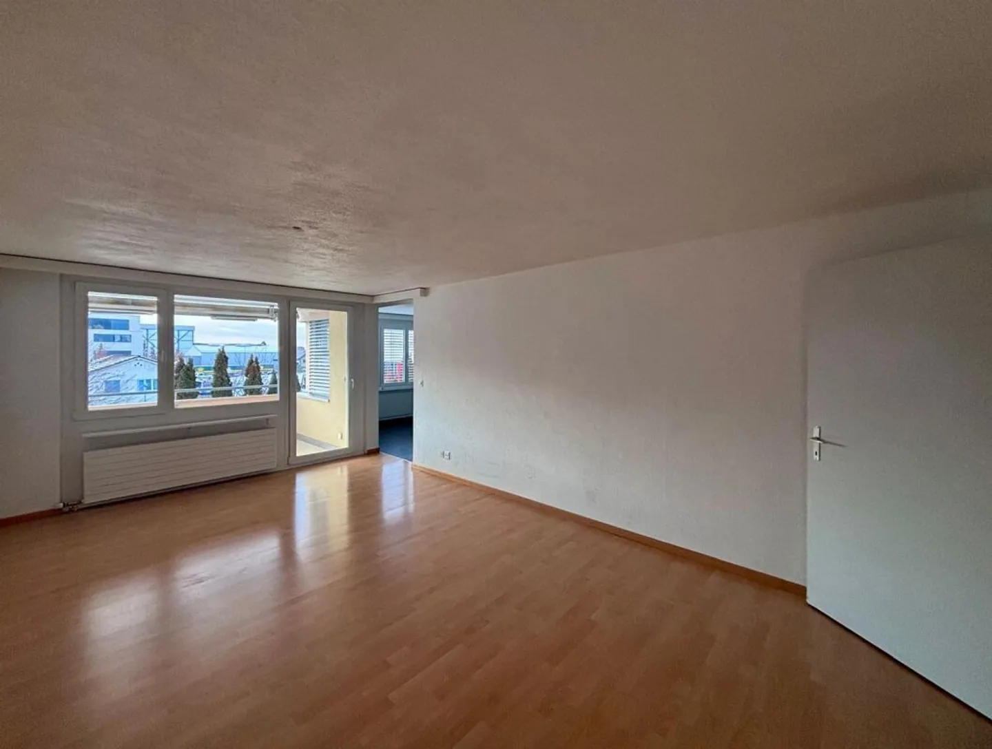 Helle 4.5-Zimmer-Wohnung - Foto 5 von 13