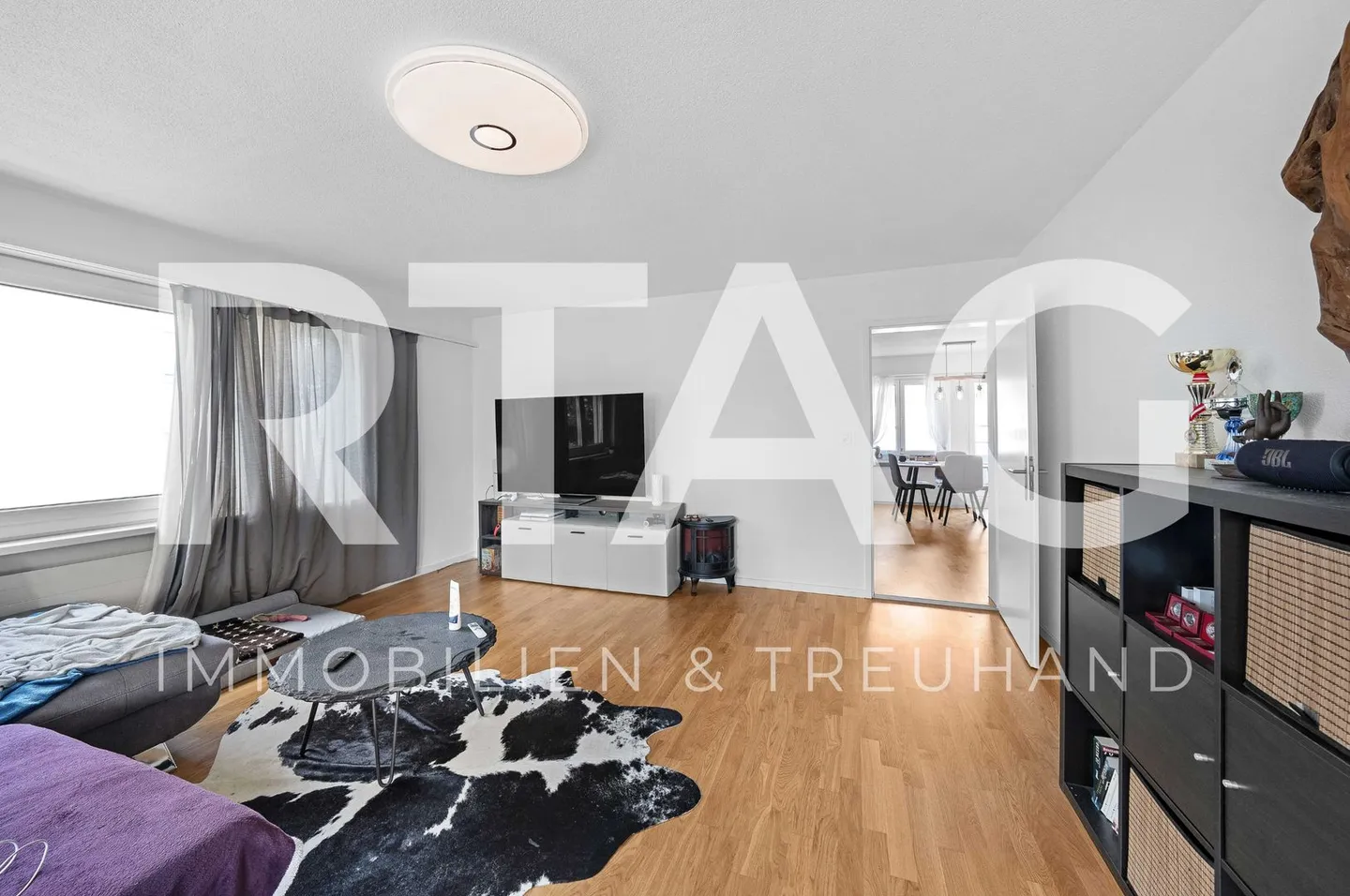 3.5 Room Apartment - Photo 1 of 10