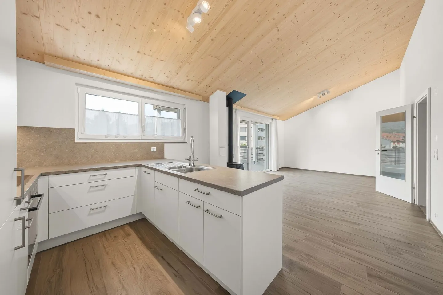 Maison bifamiliale - Photo 7 sur 13