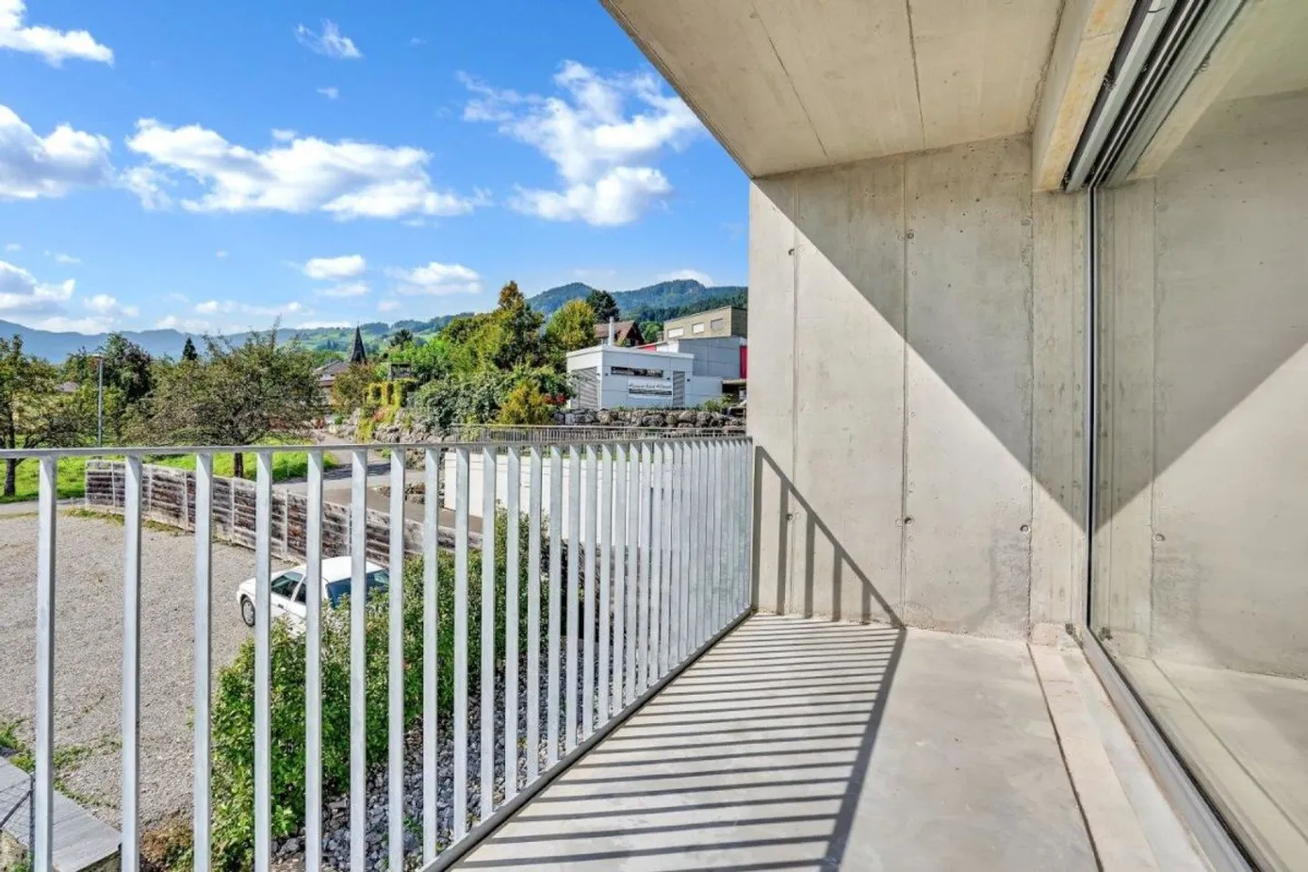 3.5 Room Apartment - Photo 9 of 10