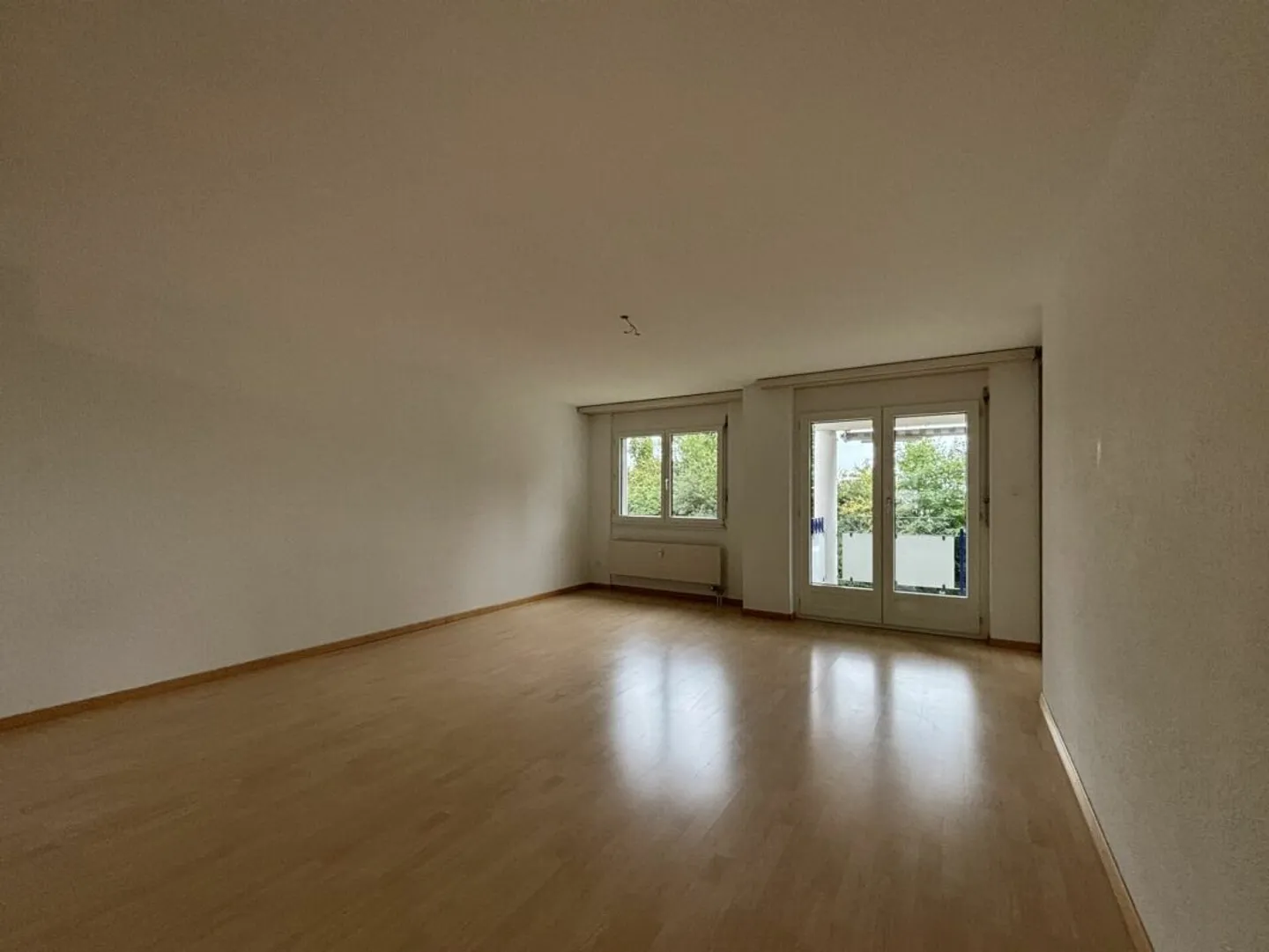 3.5-Room Apartment - Photo 3 of 10