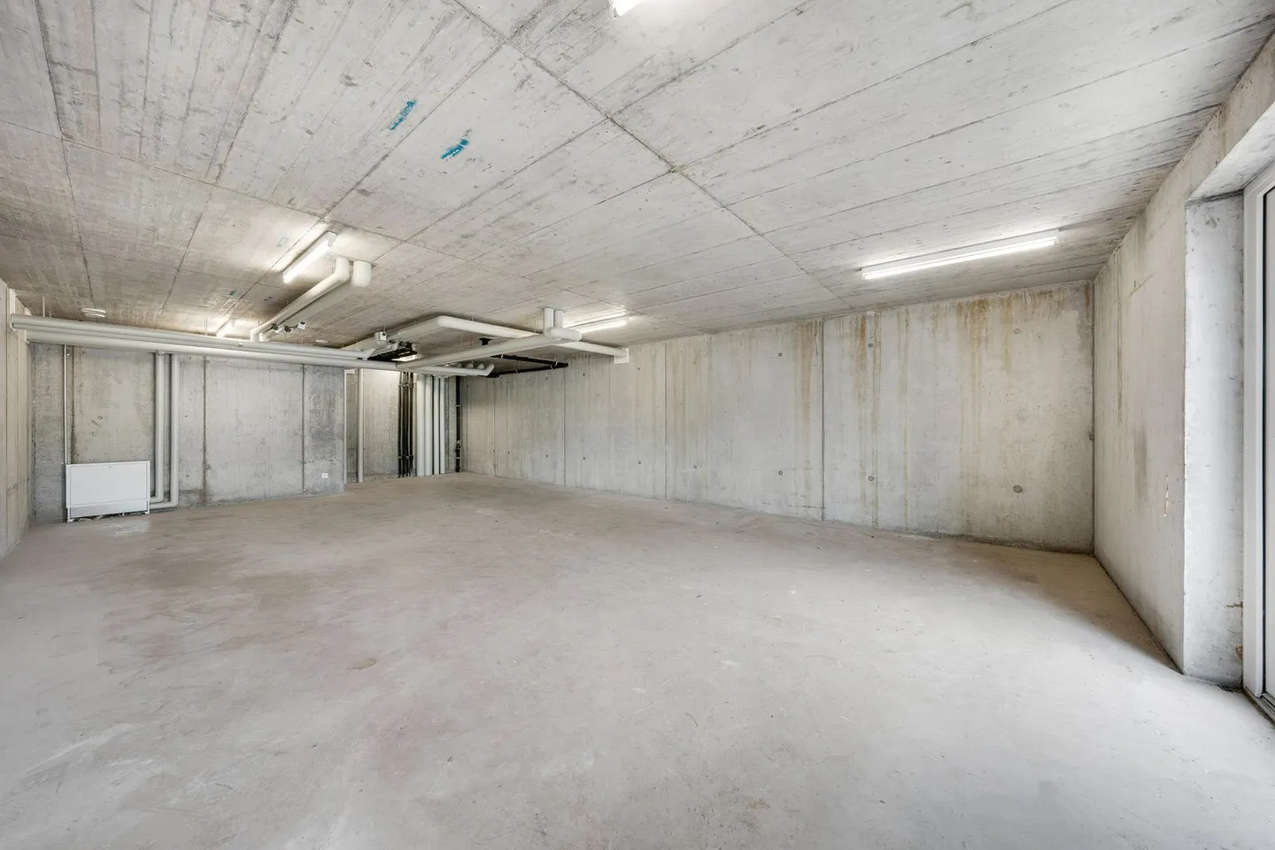 Storage Room - Photo 2 of 7