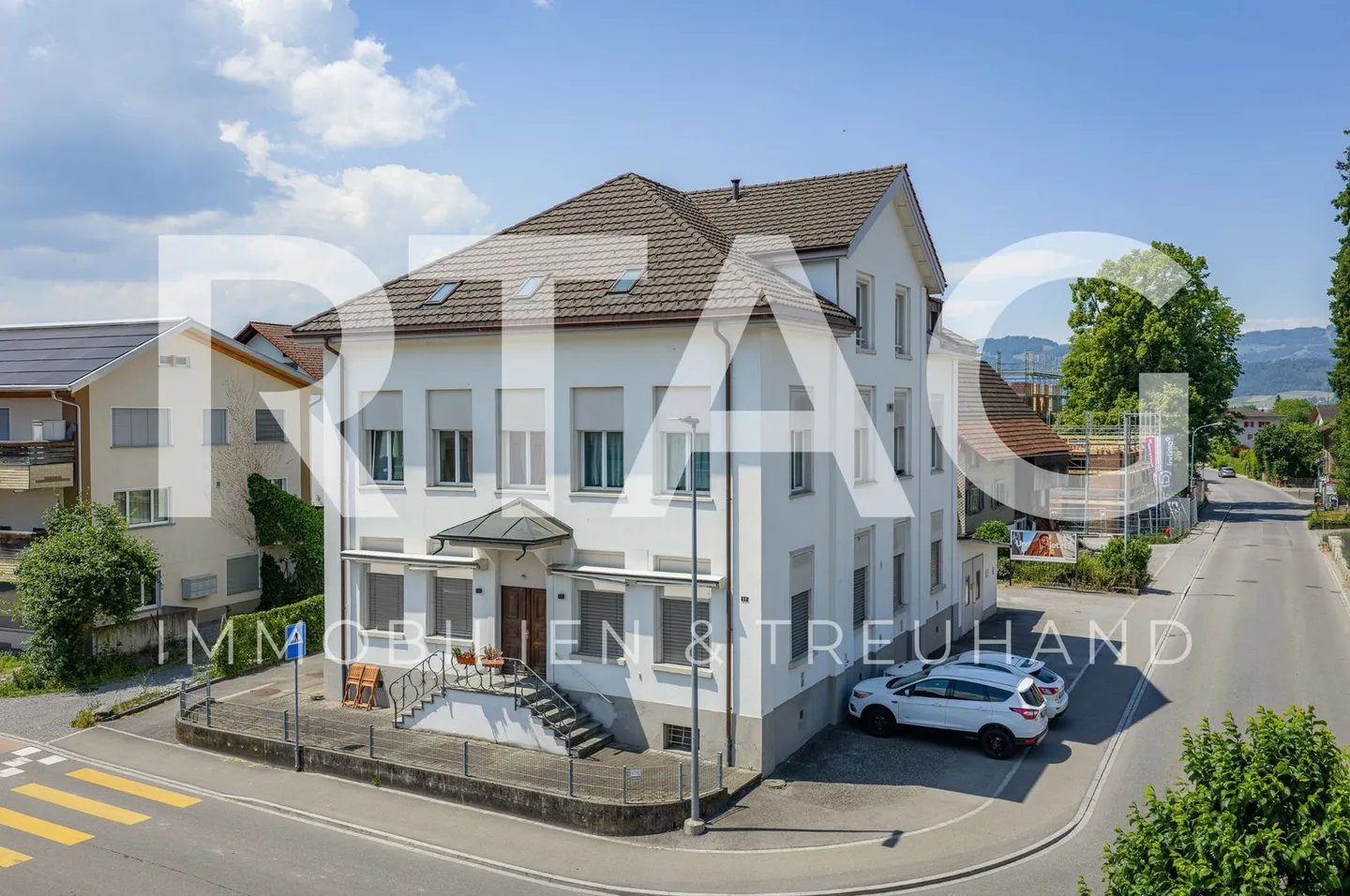 Casa plurifamiliare - Foto 1 di 13