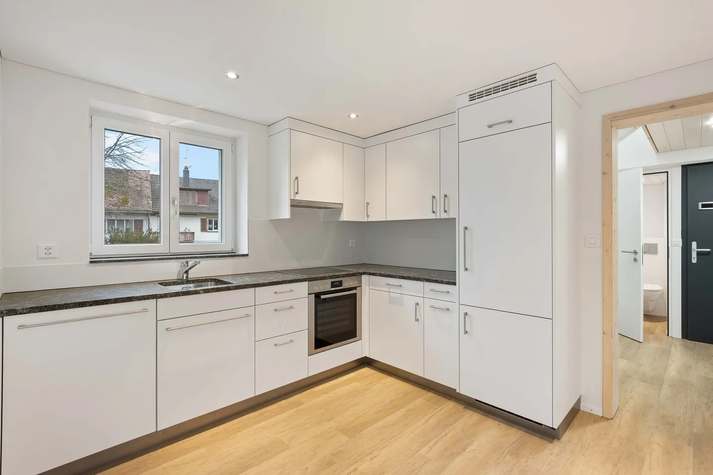 Residential and Commercial Building - Photo 3 of 11