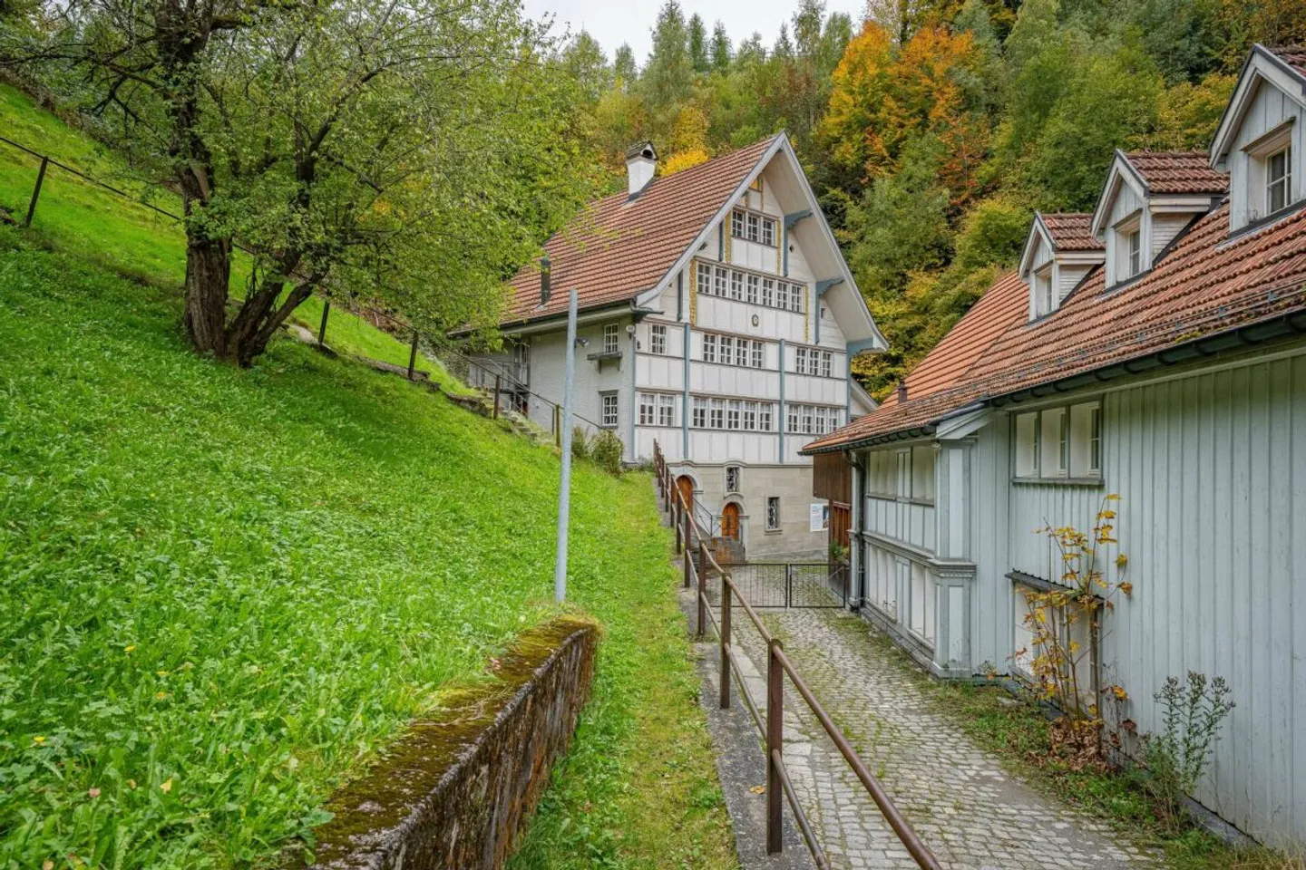Bureau/Locaux de Pratique - Photo 1 sur 8