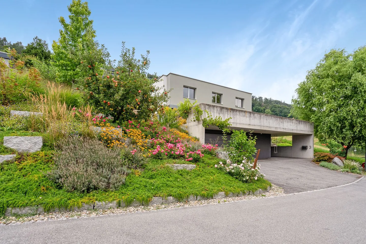 7.5-Zimmer-Einfamilienhaus - Foto 2 di 13