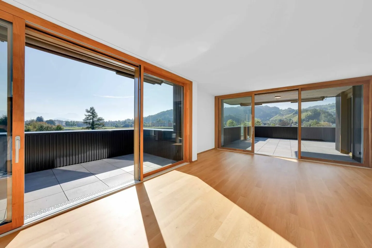 Appartement en attique de 4,5 pièces - Photo 4 sur 11