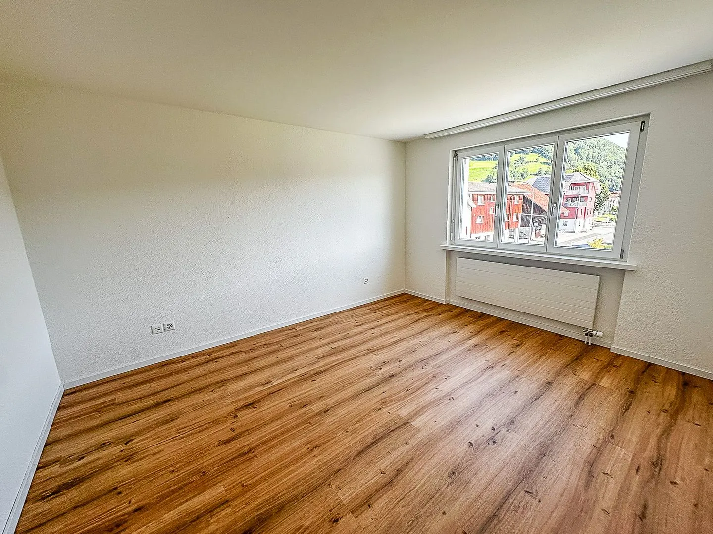 Helle 4.5-Zimmer-Wohnung - Foto 5 von 13