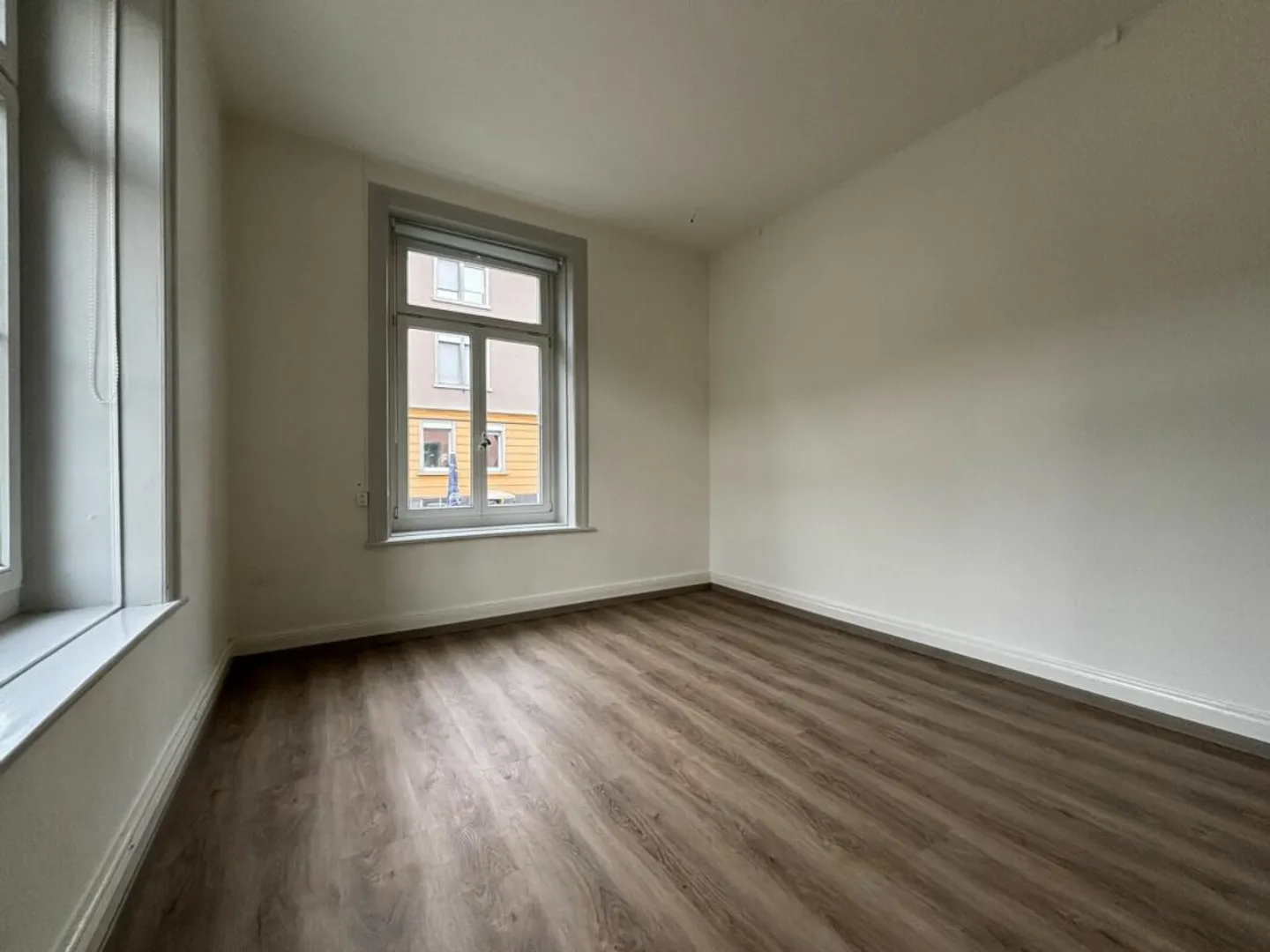 4.5-Room Apartment - Photo 8 of 9