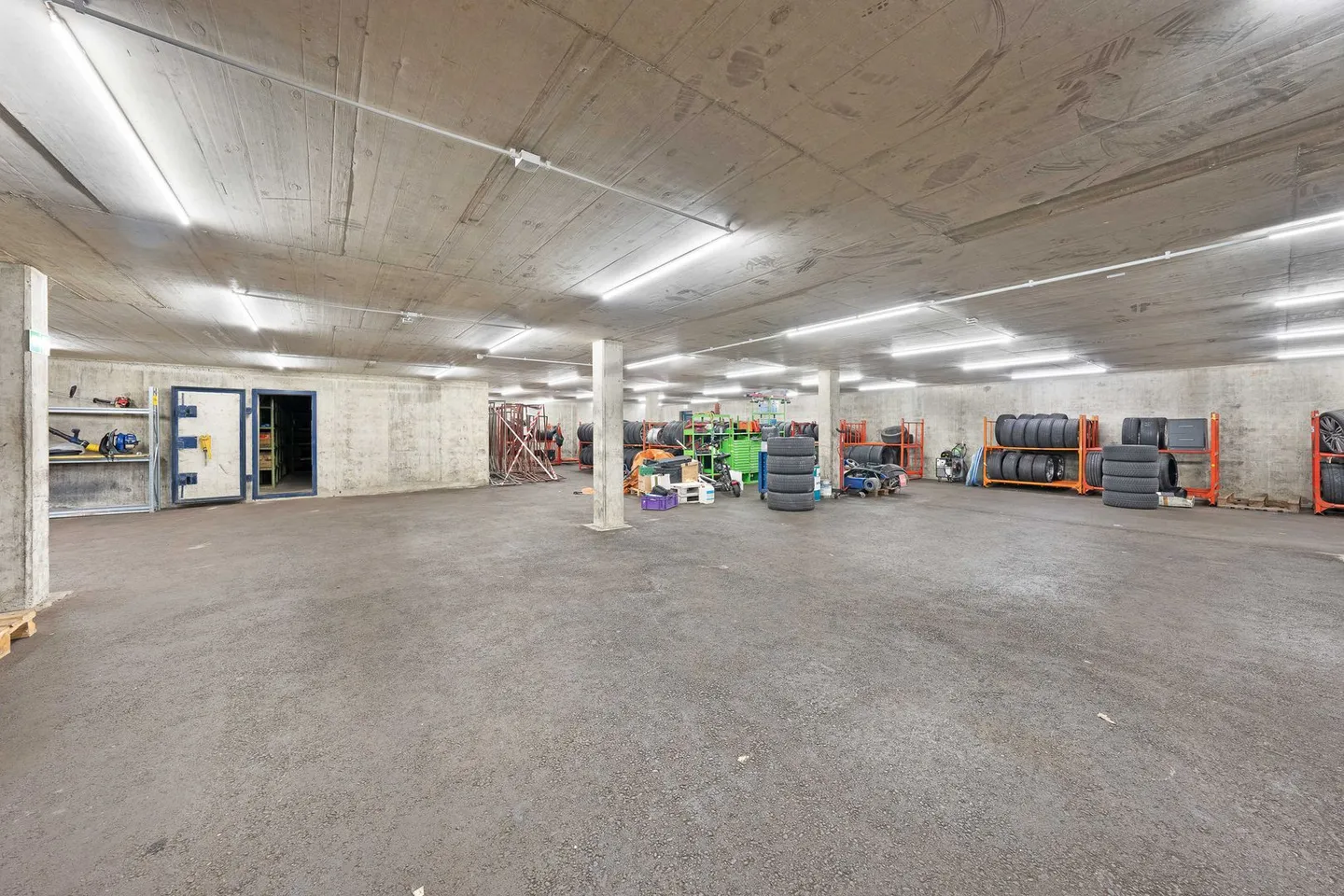 Espace de stockage - Photo 6 sur 8