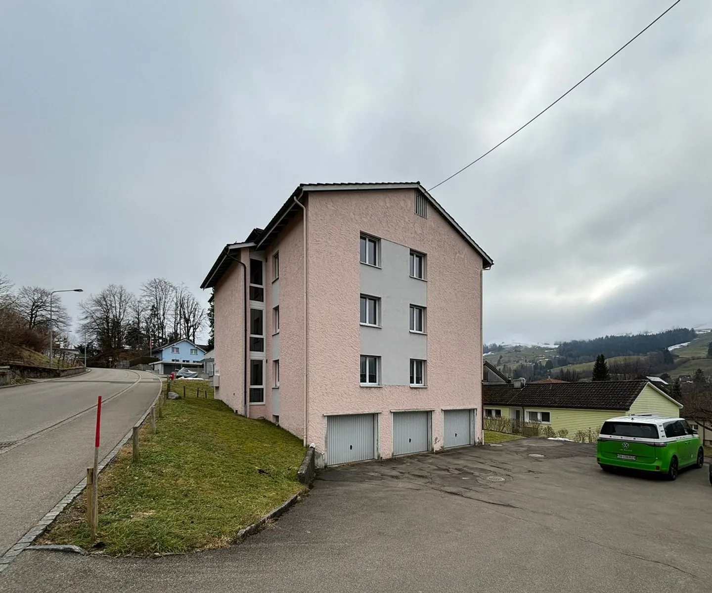 Appartamento 4 locali - Foto 2 di 12
