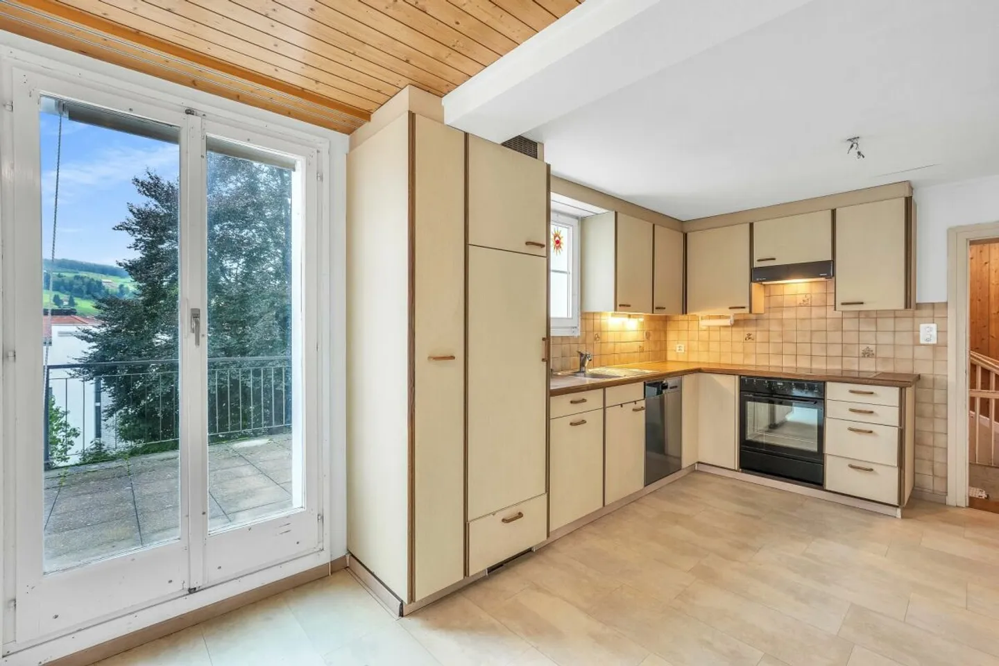 Residential and Commercial Building - Photo 6 of 10