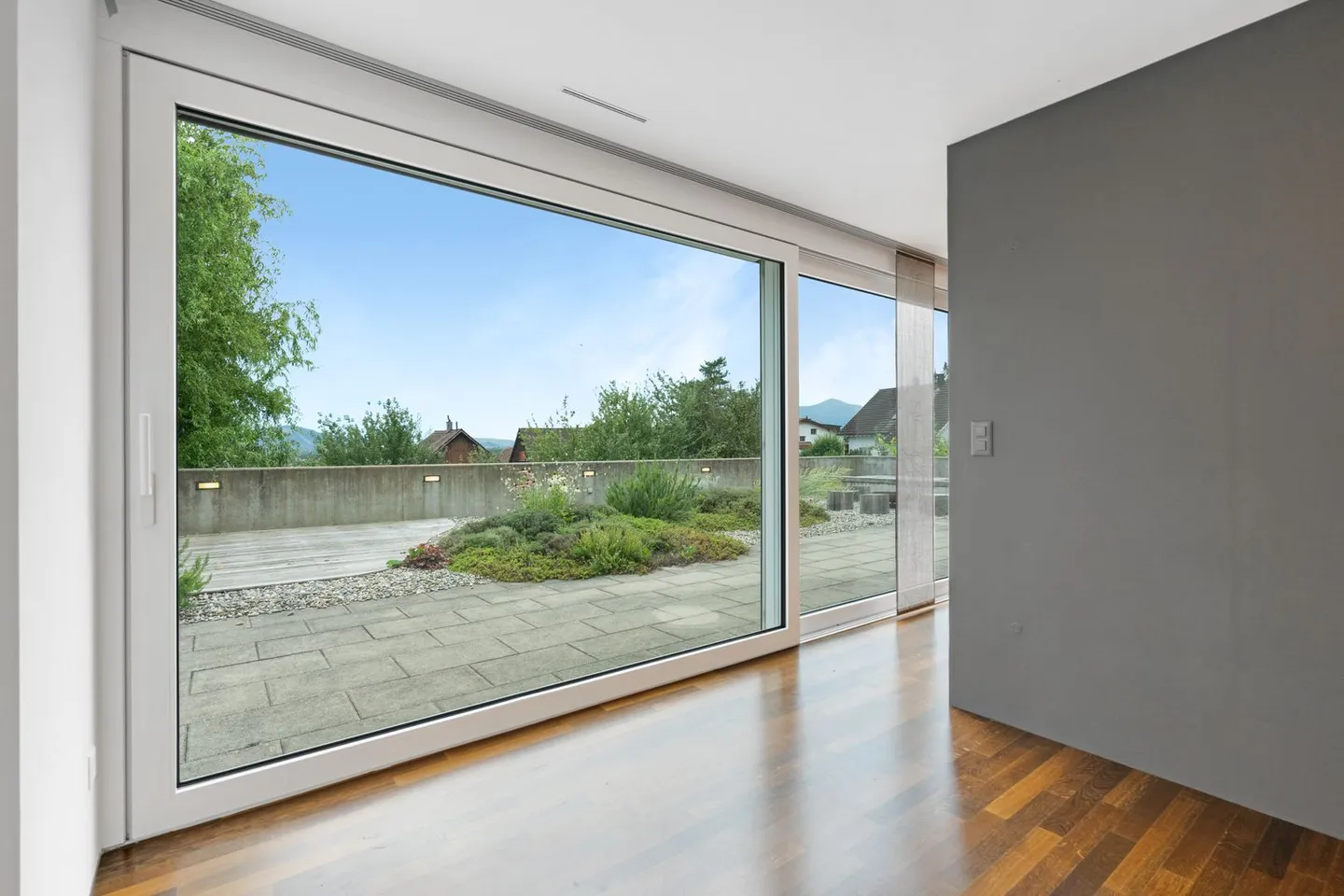 7.5-Zimmer-Einfamilienhaus - Foto 7 di 13