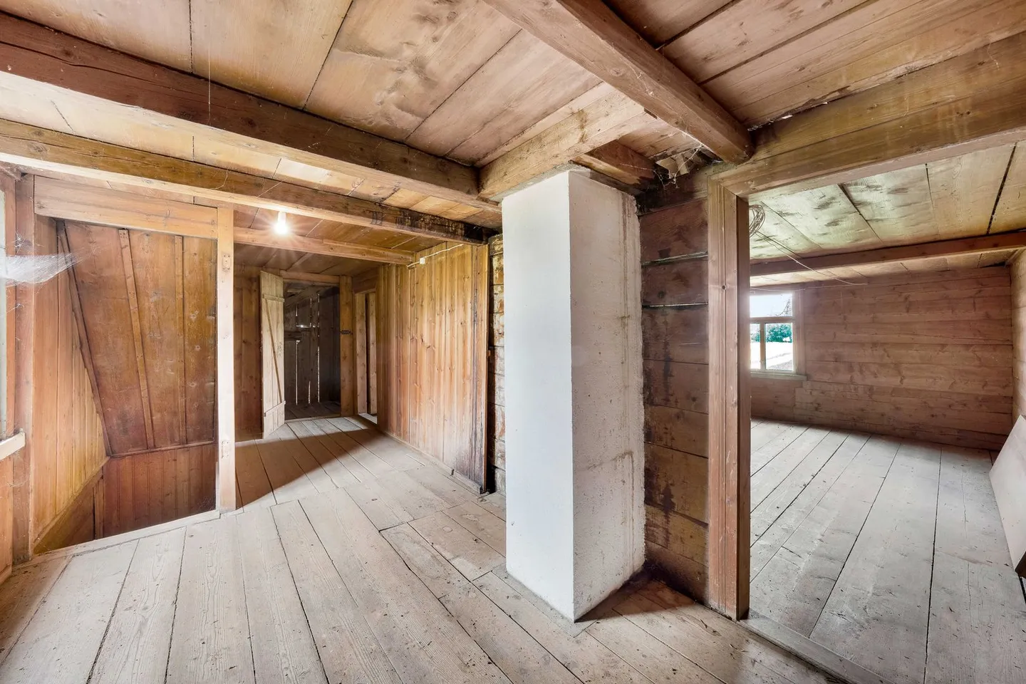 Charmantes Einfamilienhaus mit Scheune - Foto 10 von 13