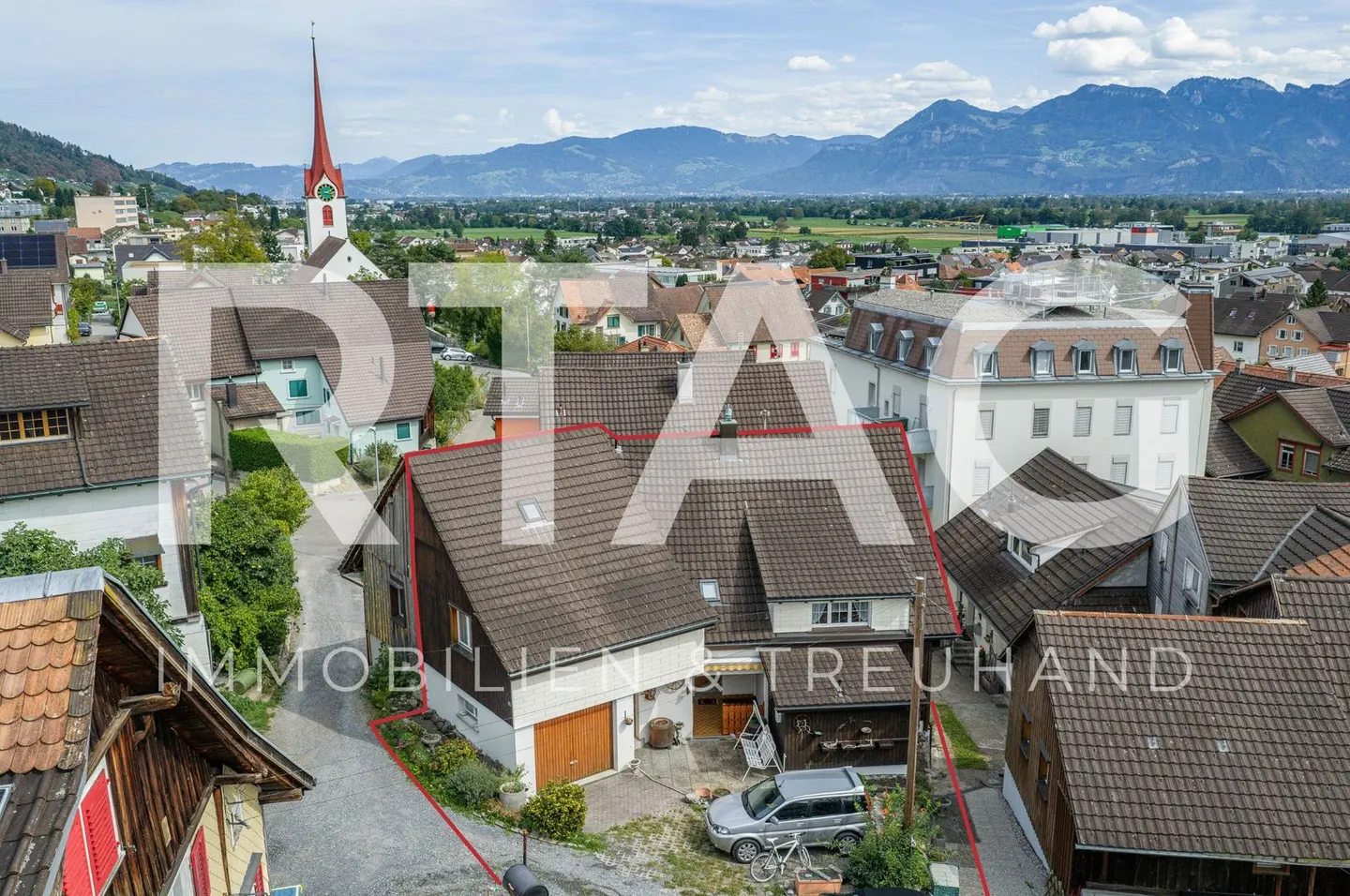 Charmantes Doppeleinfamilienhaus - Foto 1 von 12