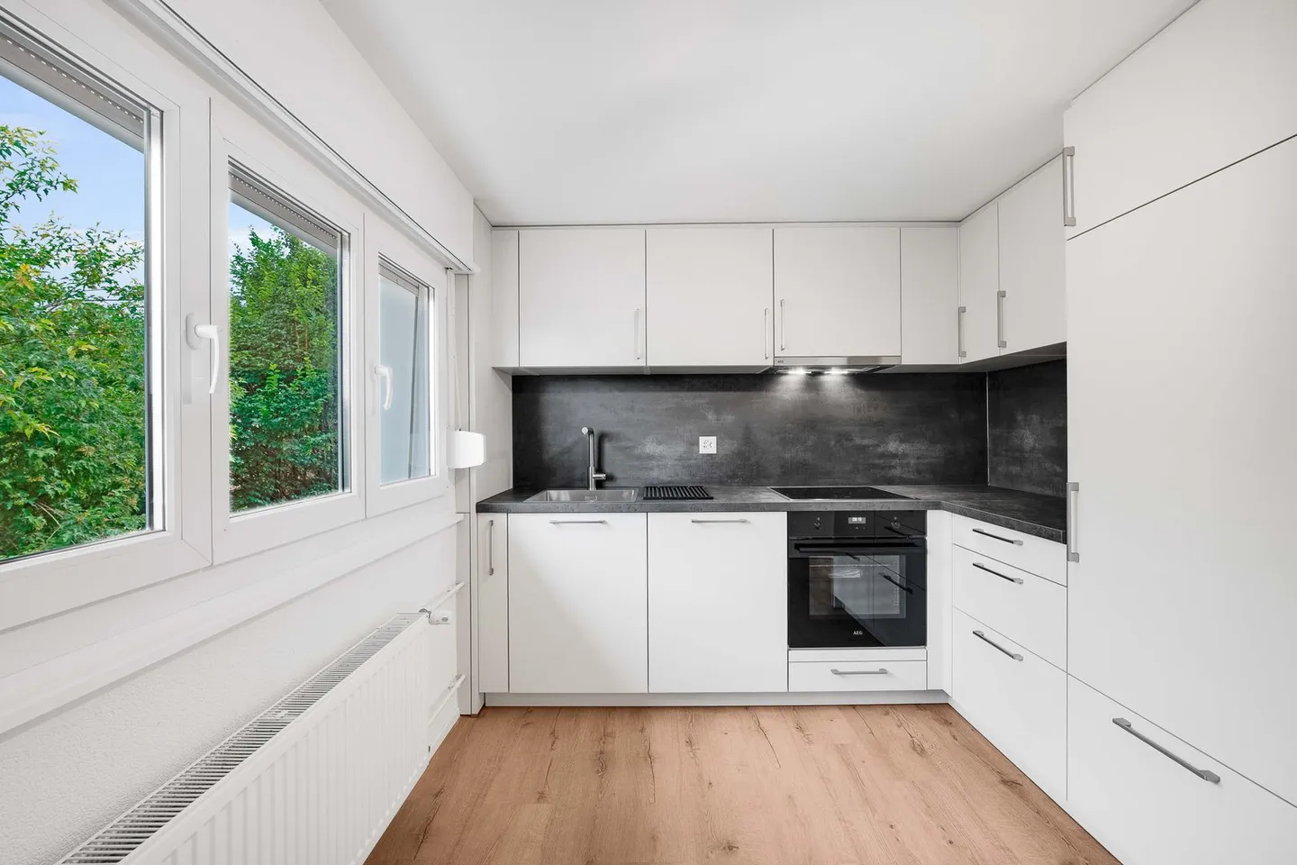 4-room apartment - Photo 3 of 10