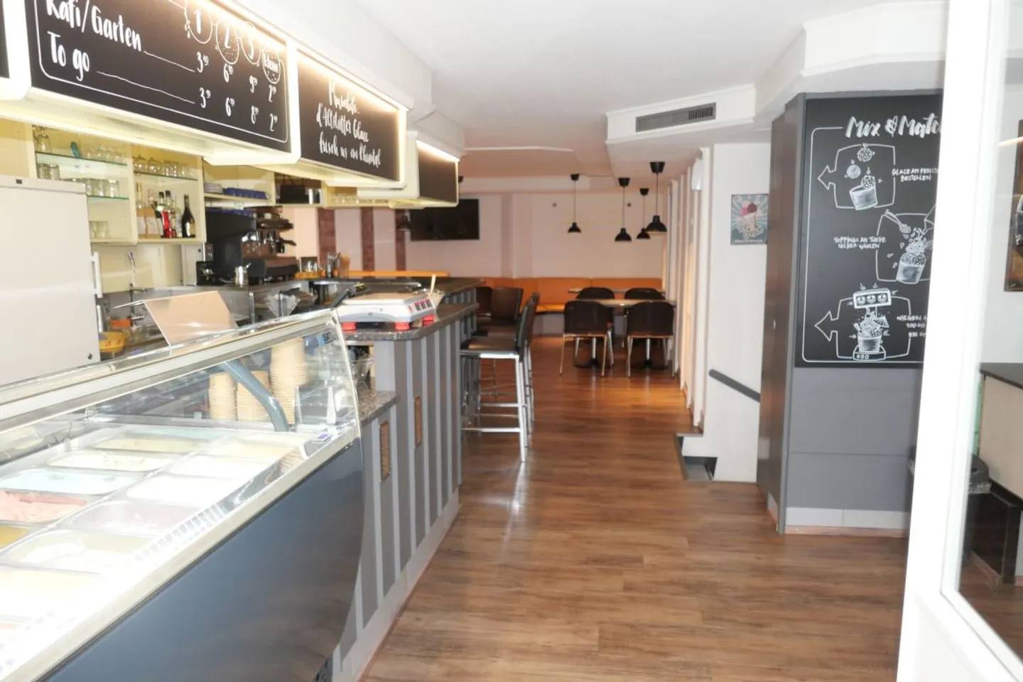 Café/Bistro - Foto 4 di 8