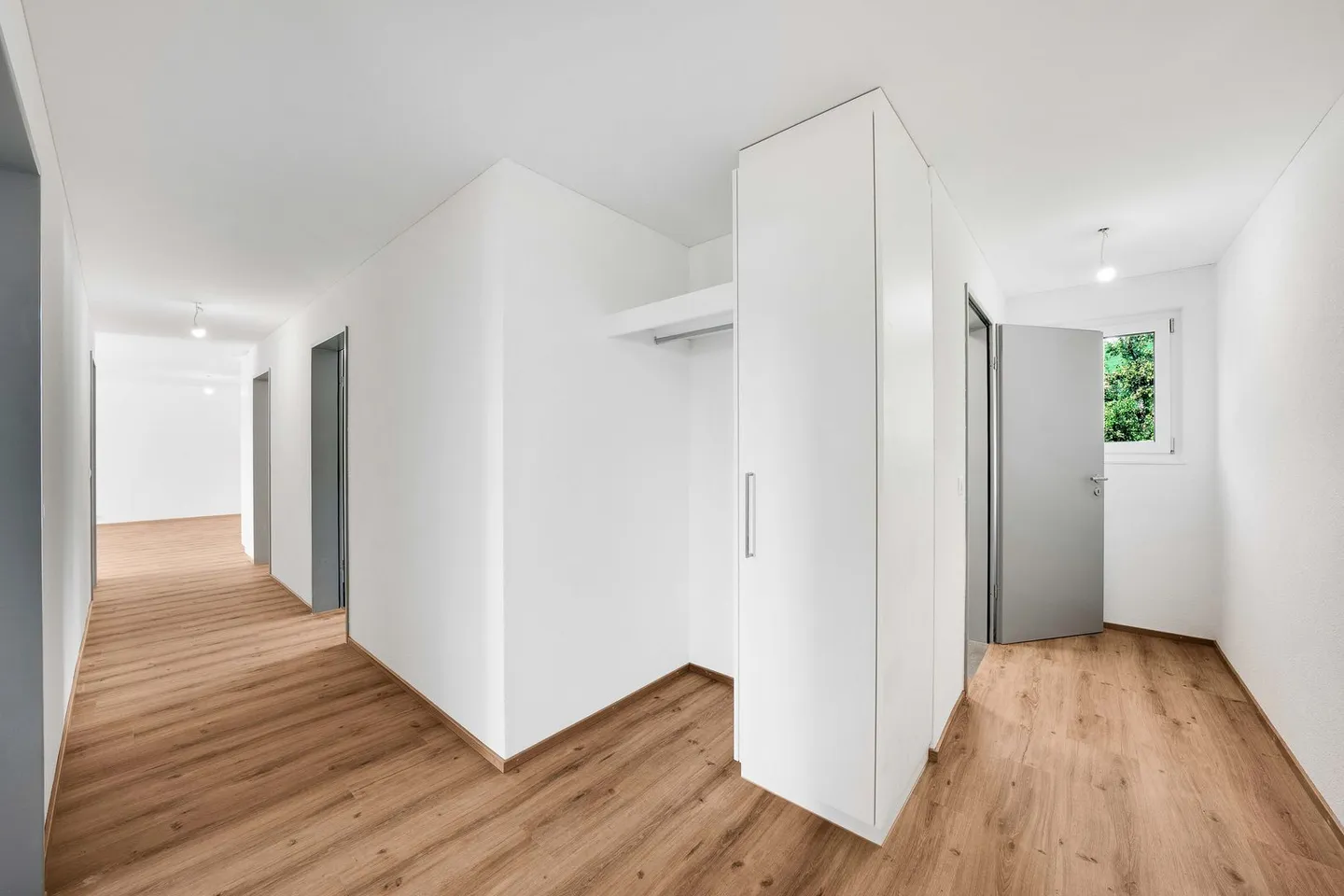 Geräumige 4.5-Zimmer-Wohnung - Foto 3 von 11