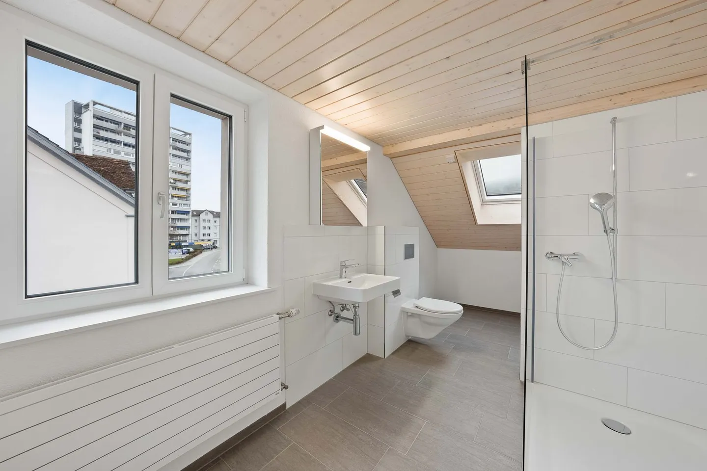 Residential and Commercial Building - Photo 6 of 11