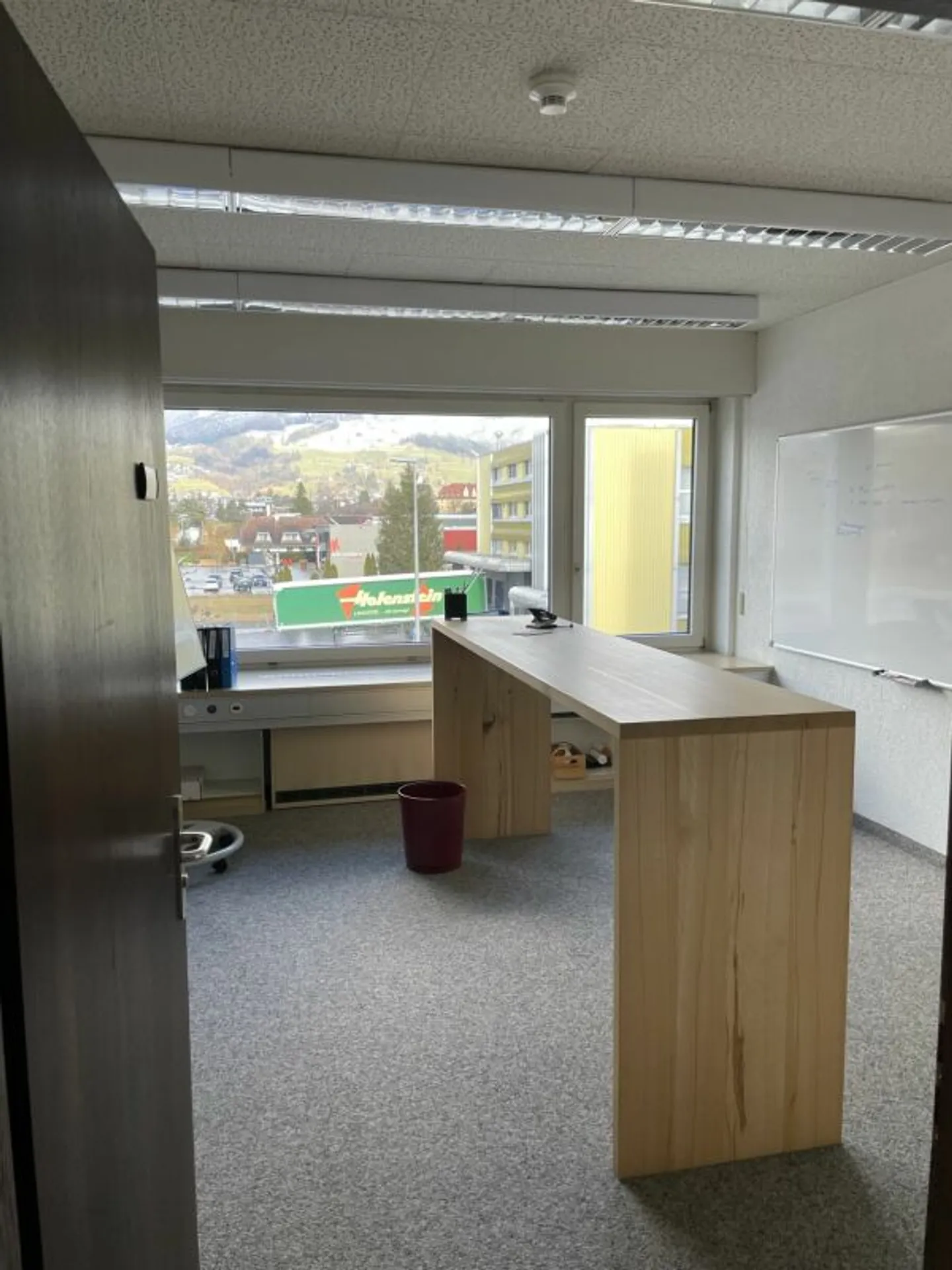 Büroräumlichkeiten - Foto 6 von 10