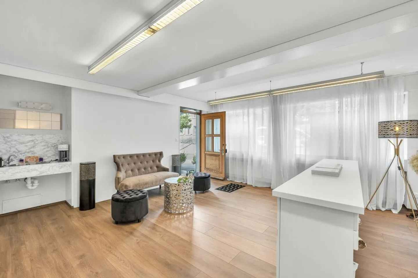 Residential and Commercial Building - Photo 3 of 10