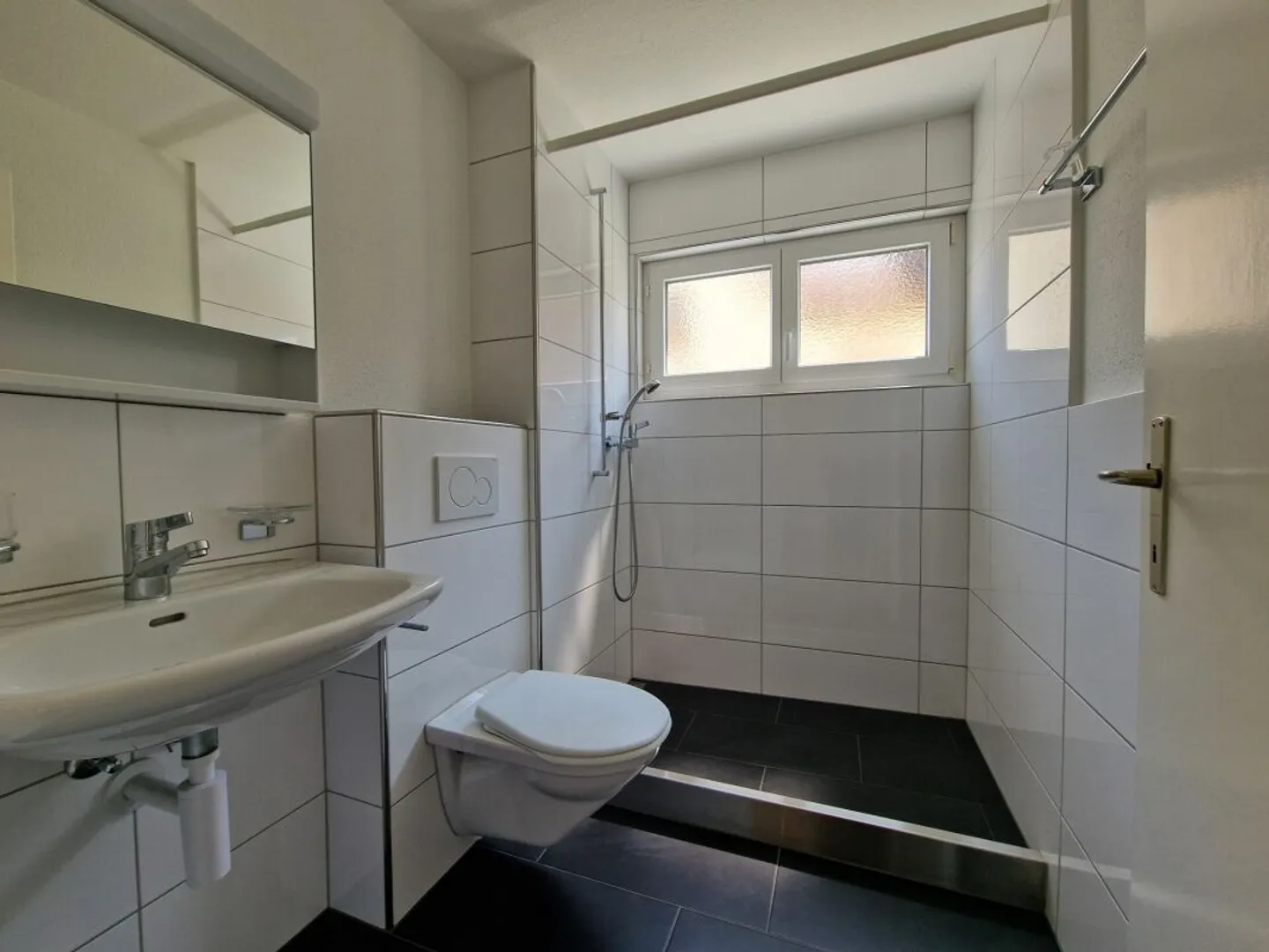 Appartement 3.5 pièces - Photo 6 sur 8