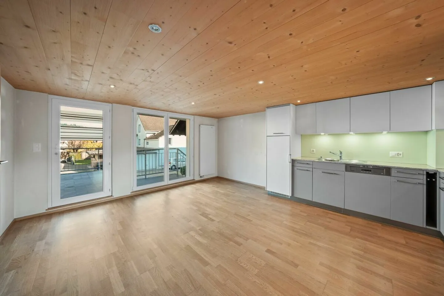 Maison jumelée - Photo 3 sur 8