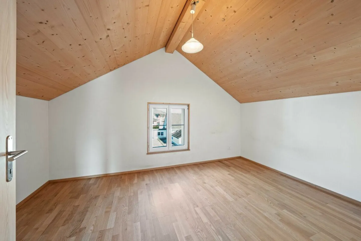 Maison jumelée - Photo 7 sur 8