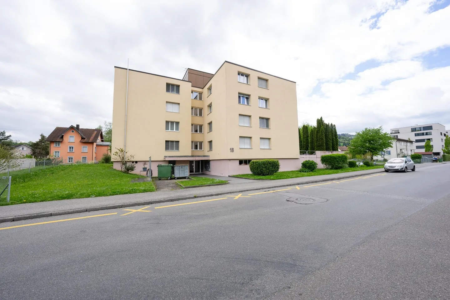 Tiefgaragenplätze - Photo 2 of 4