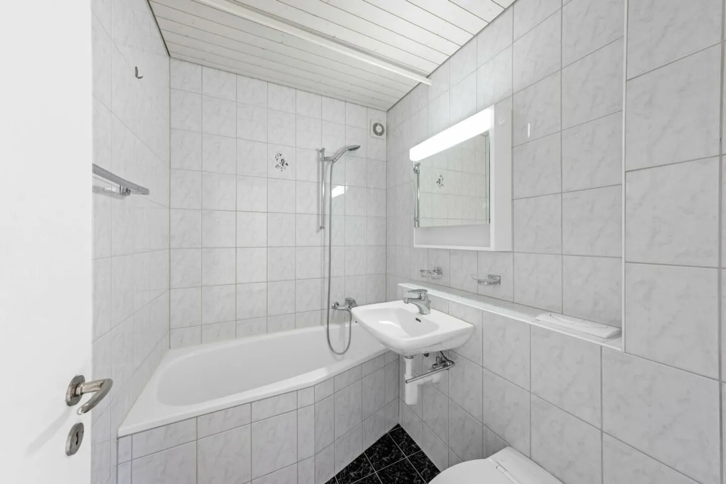 Appartement 4 pièces - Photo 3 sur 9