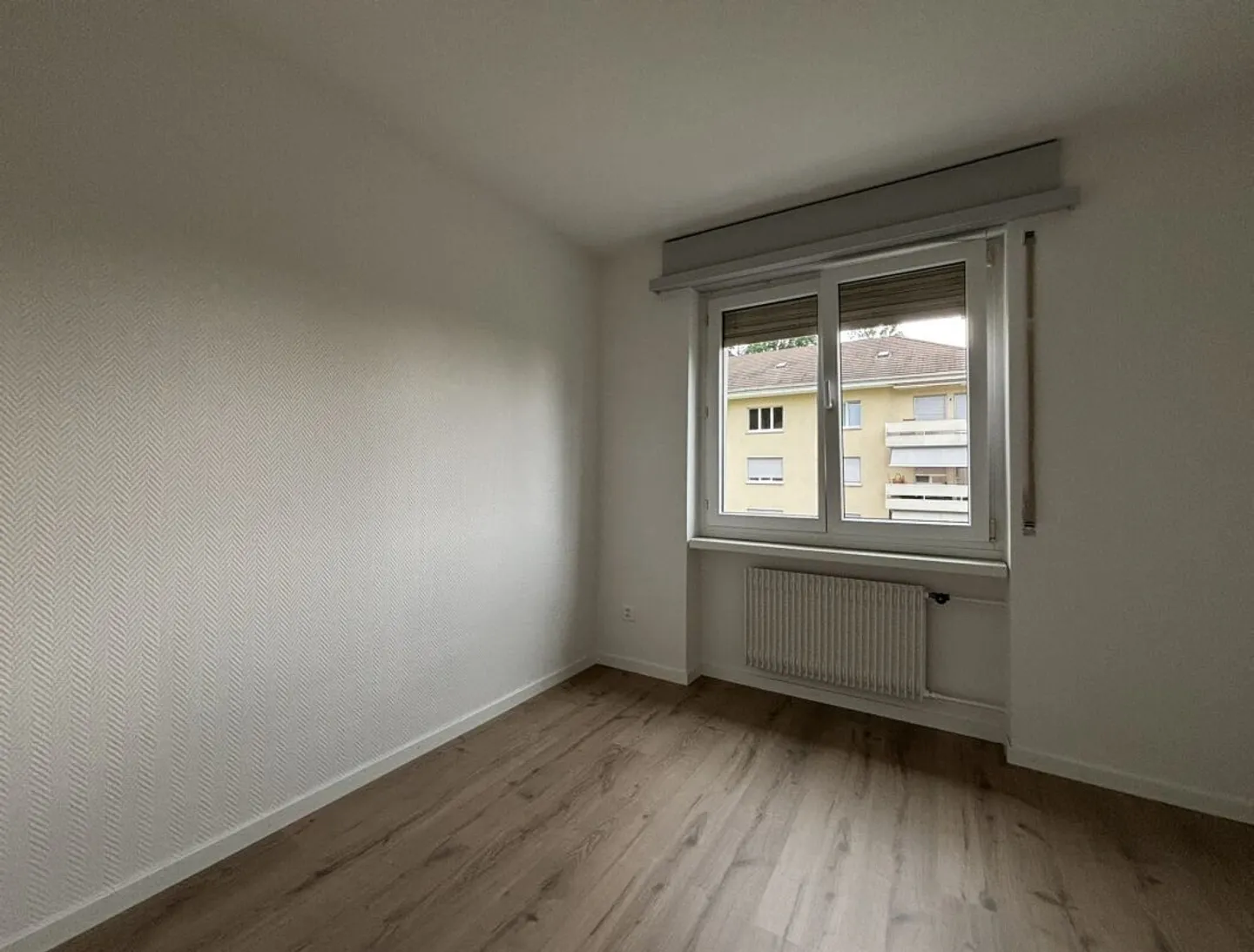 3.5 Room Apartment - Photo 8 of 11