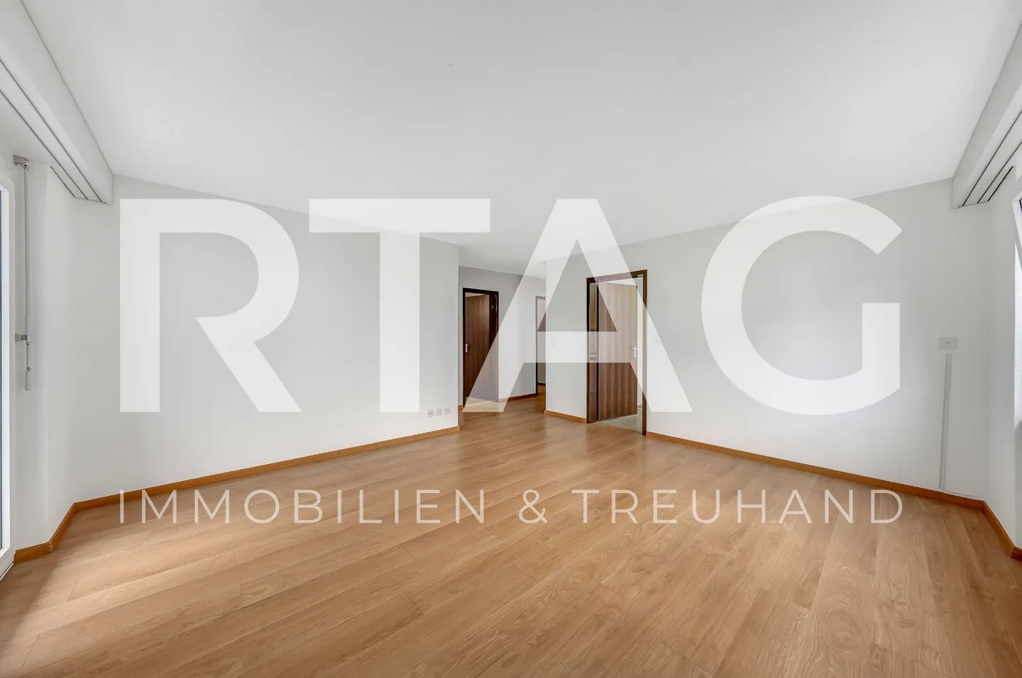 2.5-Zimmer-Wohnung - Foto 1 di 8