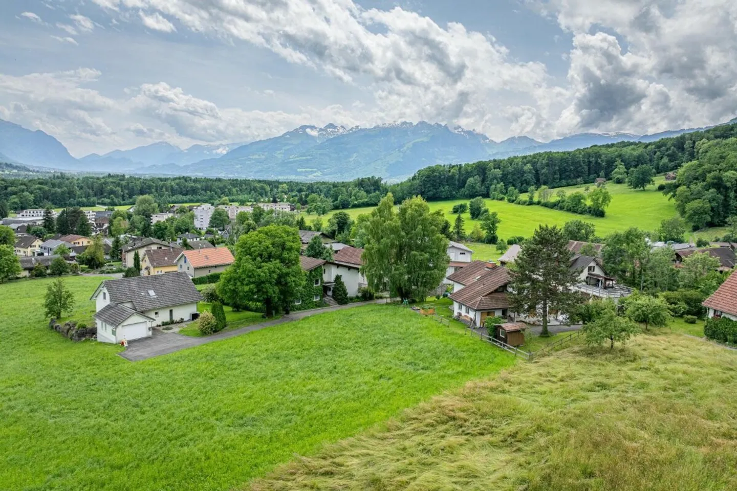 Baulandgrundstück - Foto 1 von 5