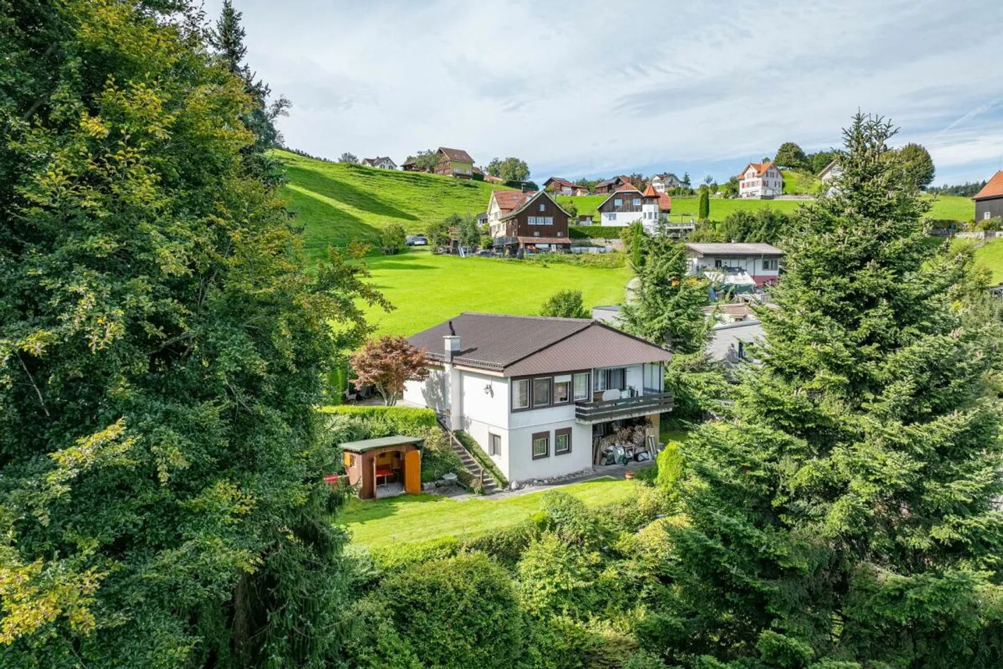 Einfamilienhaus - Foto 2 von 10