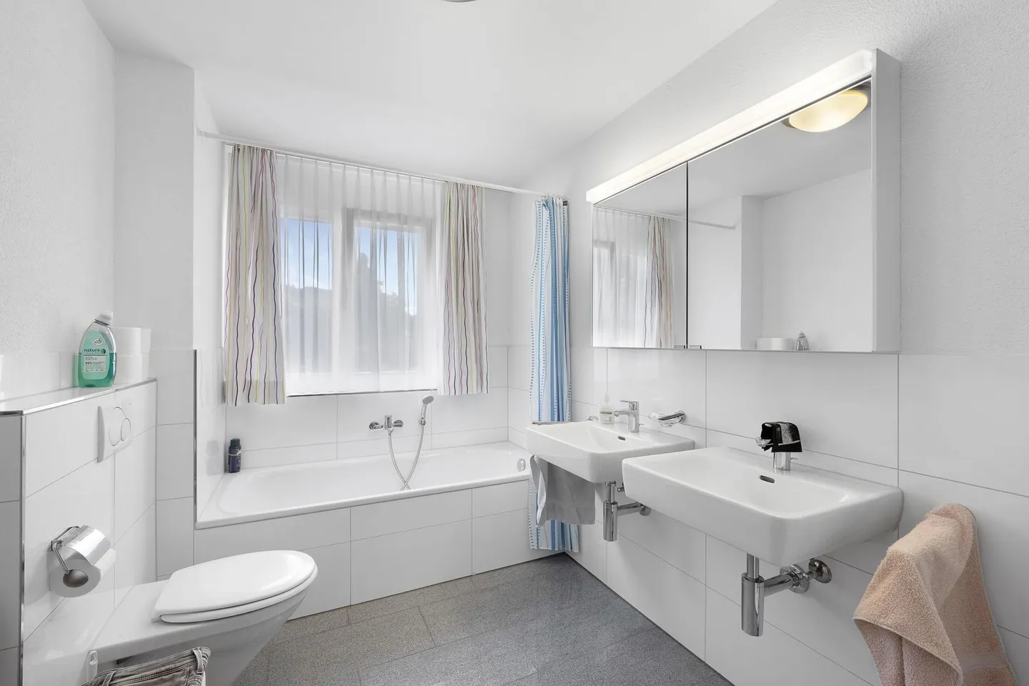 Appartement 4.5 pièces, Feldwiesenstrasse 70, 9450 Lüchingen - Photo 8 sur 13