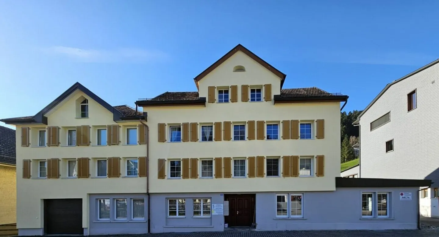 Appartement 2.5 pièces - Photo 1 sur 8