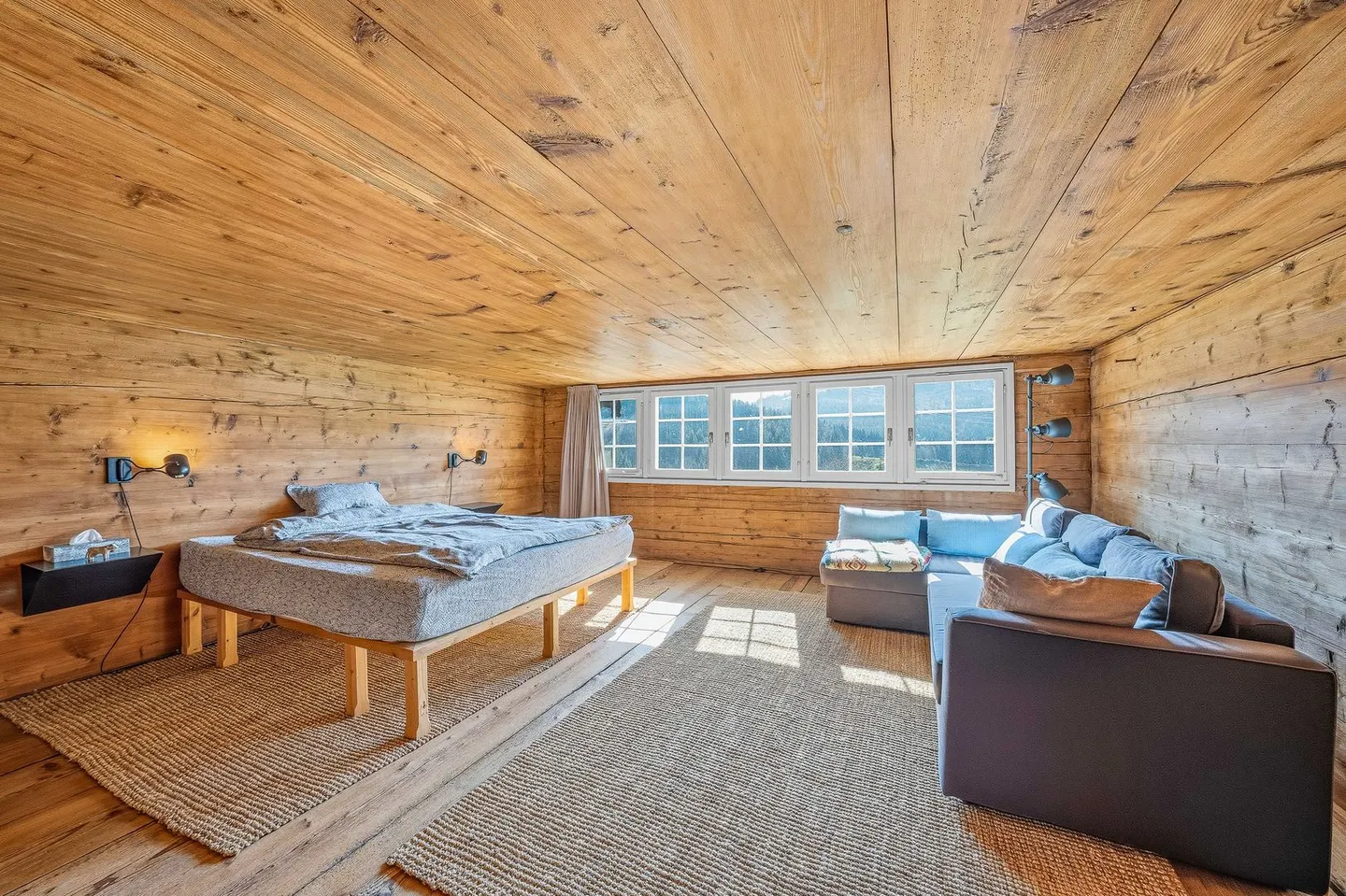 Casa residenziale storica con fienile e foresta - Foto 10 di 13