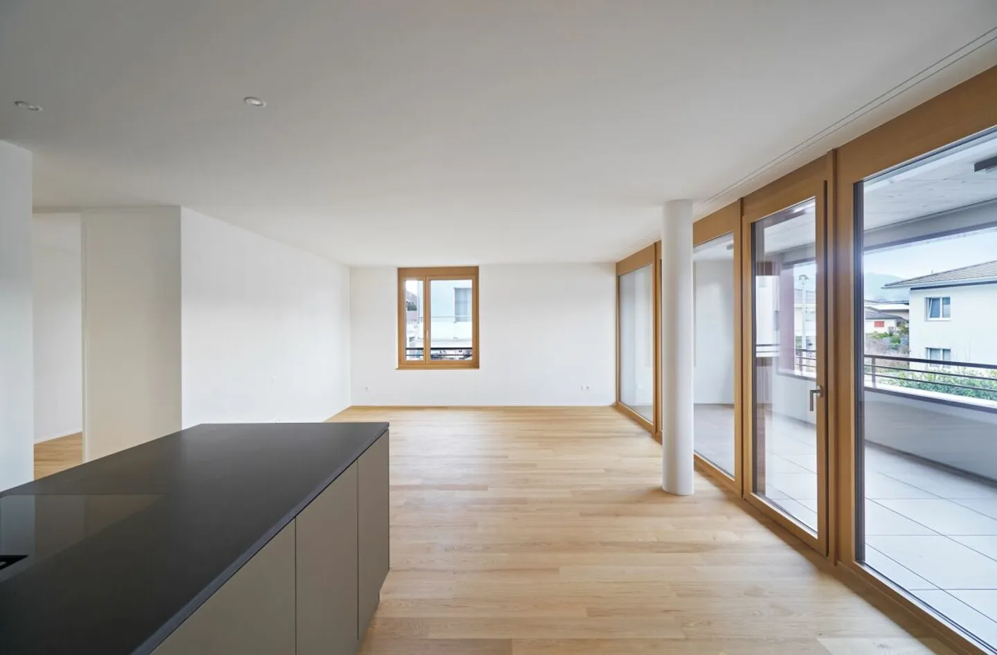 4.5-Room Apartment - Photo 3 of 9