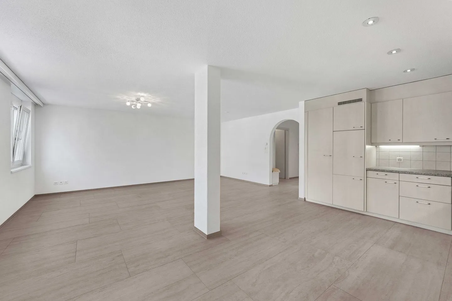 4.5-Zimmer-Wohnung - Photo 4 of 8