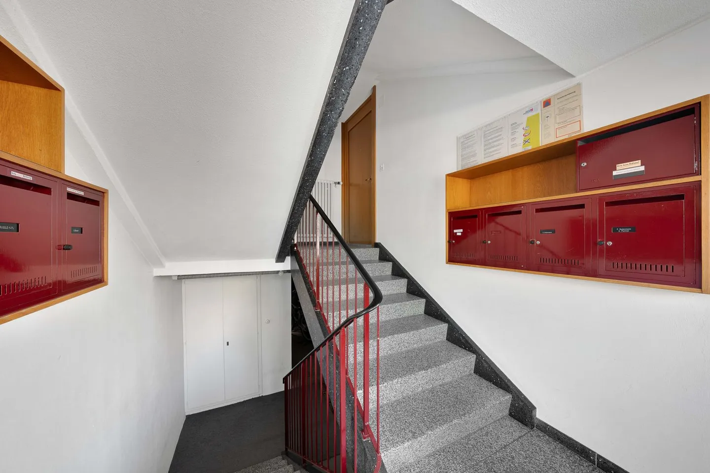 5-Room Apartment - Photo 11 of 13