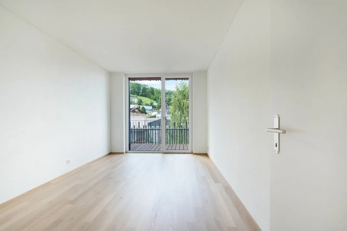 3.5 Room Apartment - Photo 5 of 9