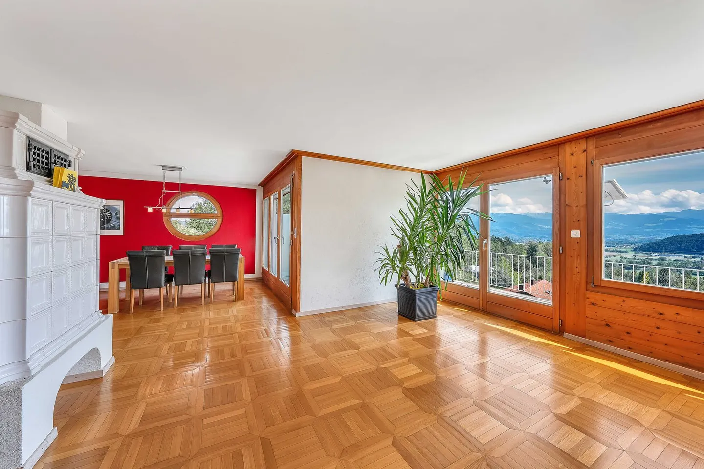 Charmantes Doppelhaus mit Aussicht - Foto 6 von 13