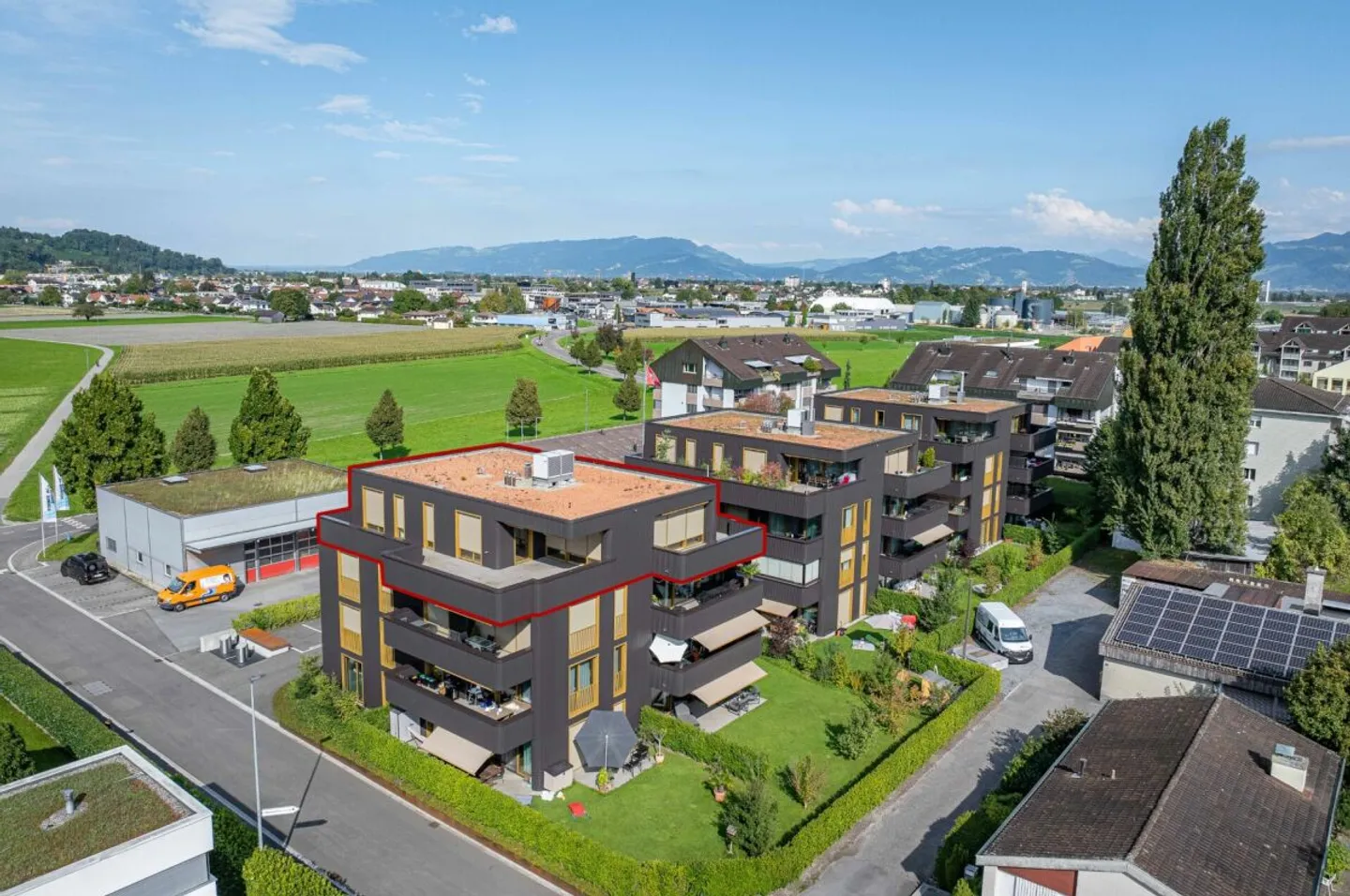 Appartement en attique de 4,5 pièces - Photo 1 sur 11